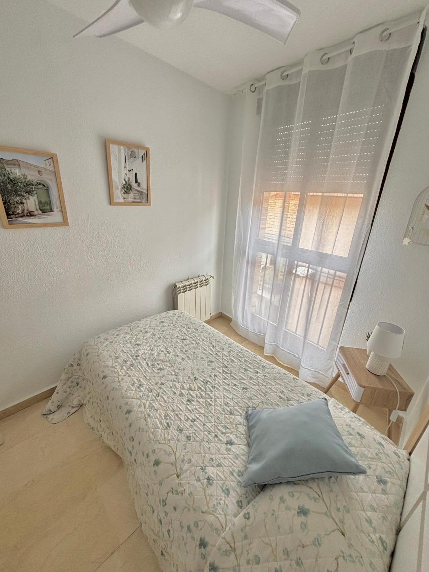 Apartamento Plaza Espana Las Rozas Exteriör bild
