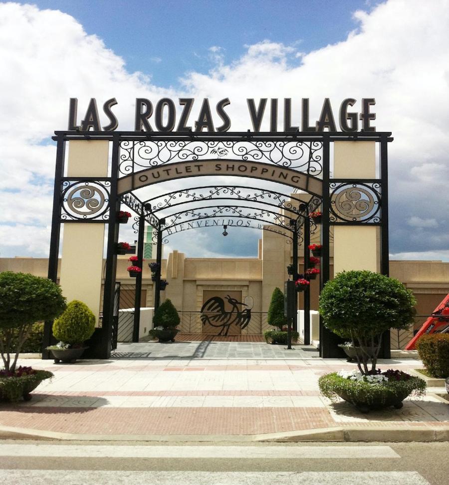 Apartamento Plaza Espana Las Rozas Exteriör bild