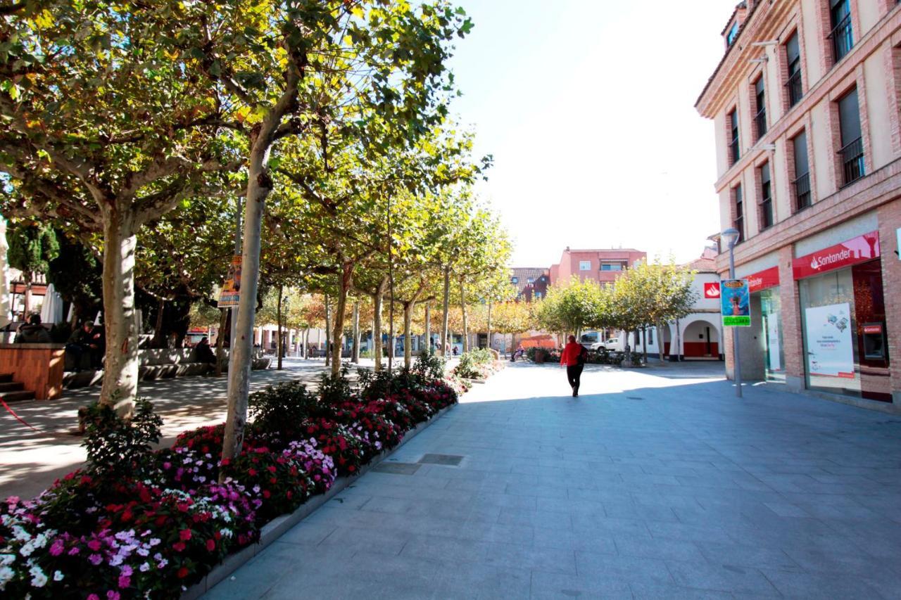Apartamento Plaza Espana Las Rozas Exteriör bild